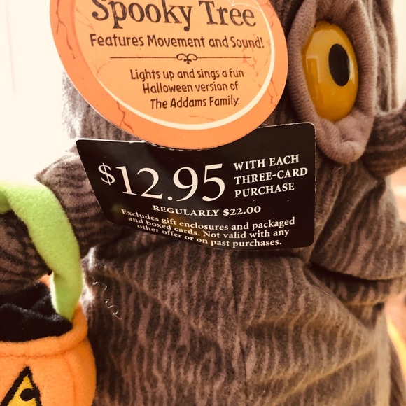 Hallmark Spooky tree - Picture 3 of 4